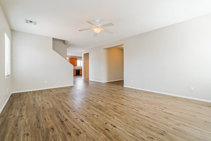 Building Photo - 38241 W Padilla St