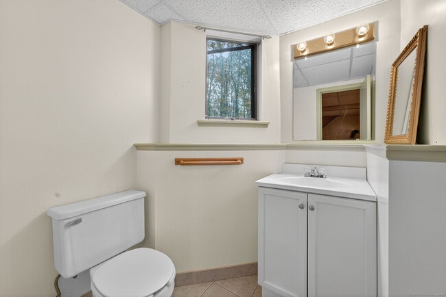 Building Photo - 71 Cherry Swamp Rd