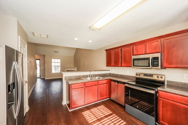 Building Photo - 316 Lauren Dr