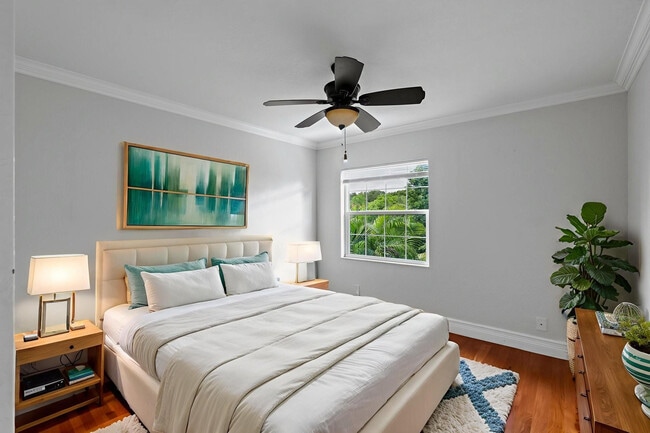 Building Photo - 7803 NW 70th Ave