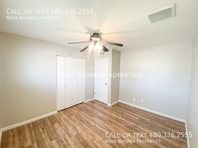 Building Photo - 1519 E Laguna Dr