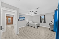 Building Photo - 8050 Tavenor Ln