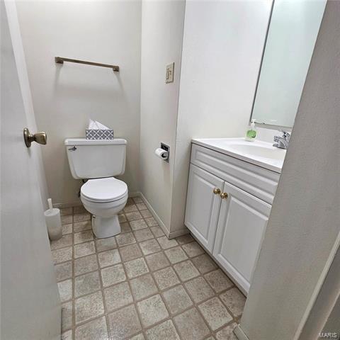 Building Photo - 840 Wendevy Dr