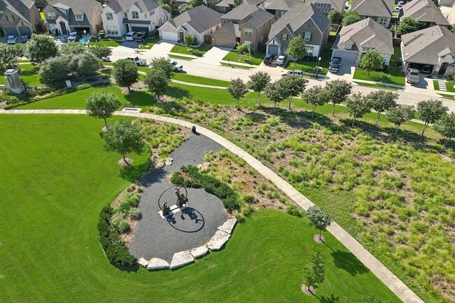 Building Photo - 112 Kirwin Dr