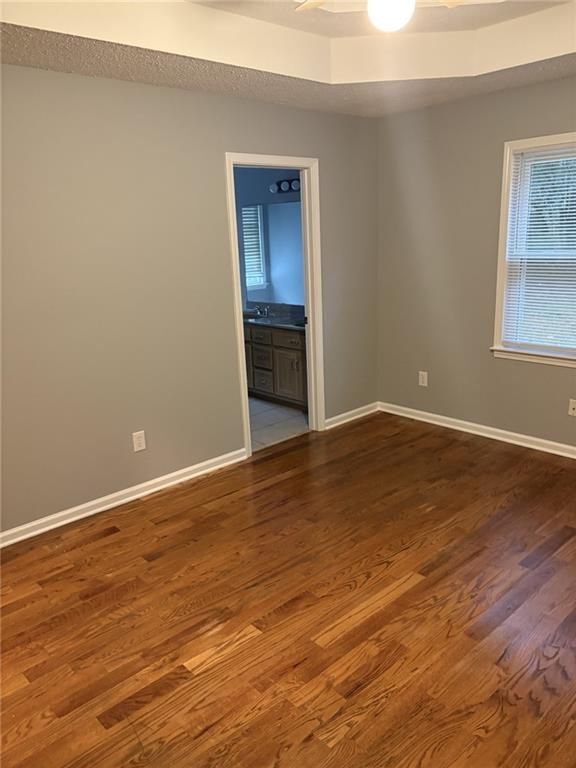 Building Photo - 5045 Bayberry Ct