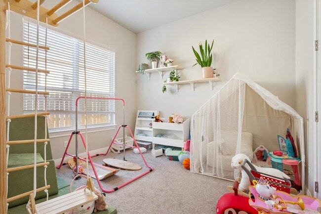 Building Photo - 3814 Chance Loop