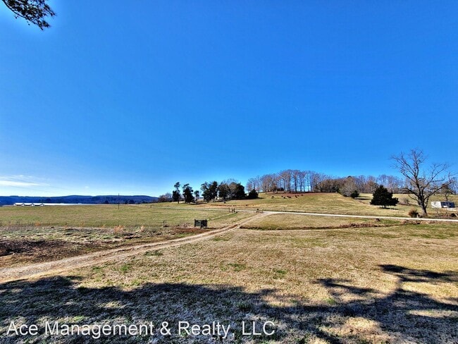 Building Photo - 3 br, 2 bath House - 372 County Rd 201