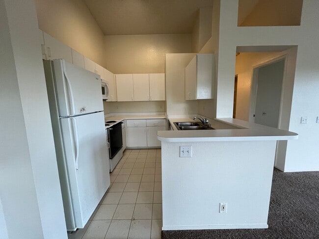Building Photo - 91-999 Laaulu St. #31D