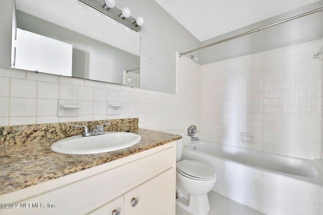 Building Photo - 7346 El Barco Rd