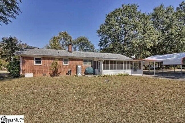 Building Photo - 414 Mapleton Dr