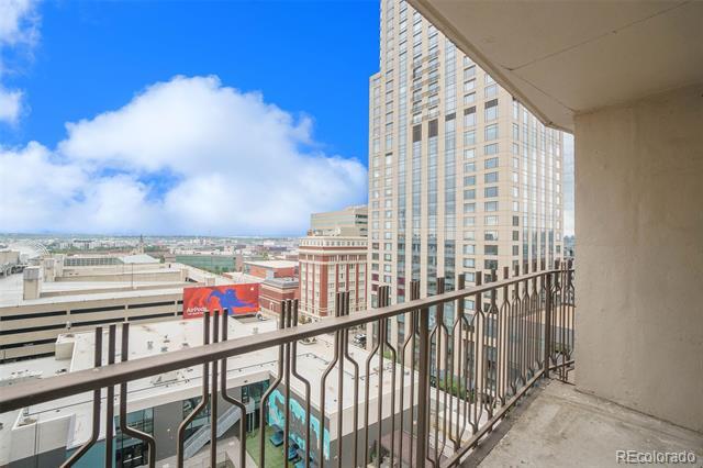 Building Photo - 1020 15th St