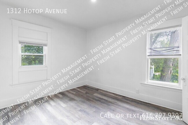 Building Photo - 1312 Hotop Ave