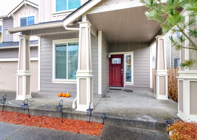 Building Photo - Beautiful Home in Highly Sought After Yelm...