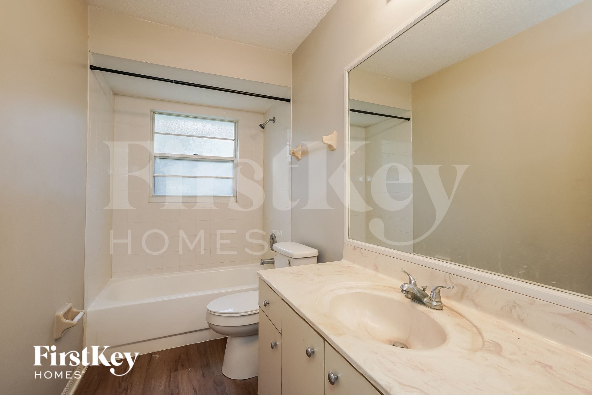 Building Photo - 16243 Banyan Ave