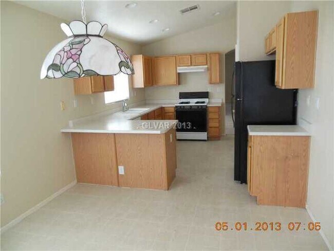 Building Photo - COMING SOON -- Ready no later than Mid-May