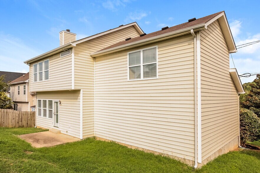 Building Photo - 7854 Rainey Dr
