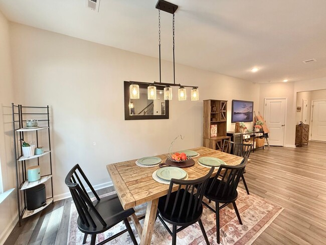 Building Photo - Newly Built 3BD, 2.5BA Durham Townhome in ...