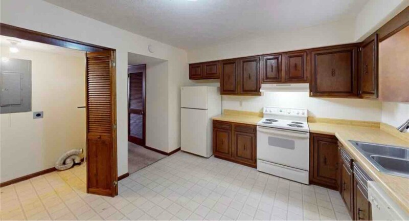 Building Photo - 108 Garden Ln