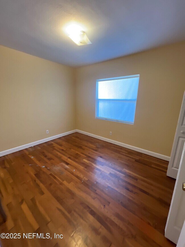 Building Photo - 1359 Stimson St