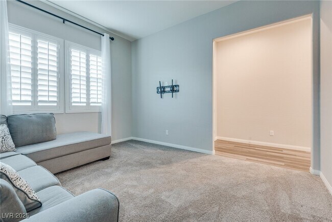 Building Photo - 780 Omaggio Pl