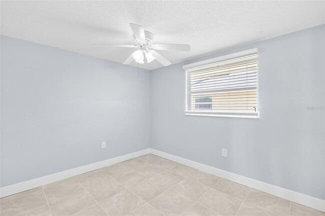 Building Photo - 4948 Getner St