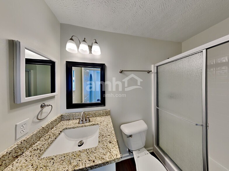 Building Photo - 8803 Greylag Loop