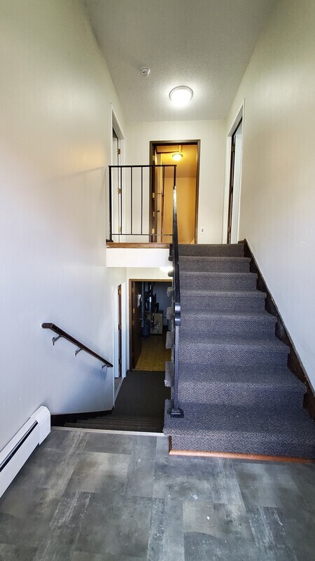 Building Photo - 74 Northwood Dr