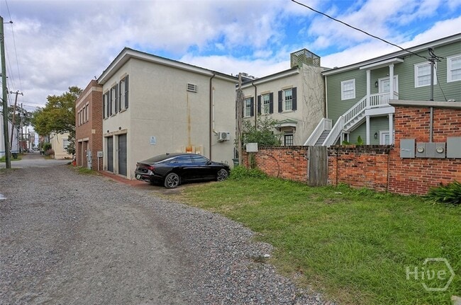 Building Photo - 537 E Congress St