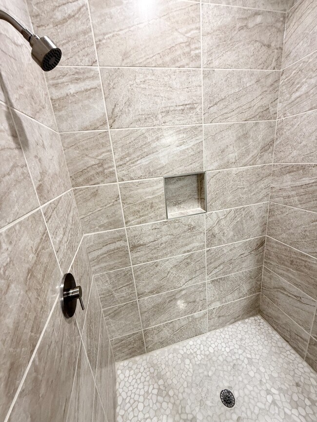 Building Photo - 51069 Purple Mat Ave