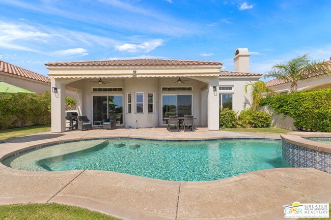 Building Photo - 88 Vía Las Flores