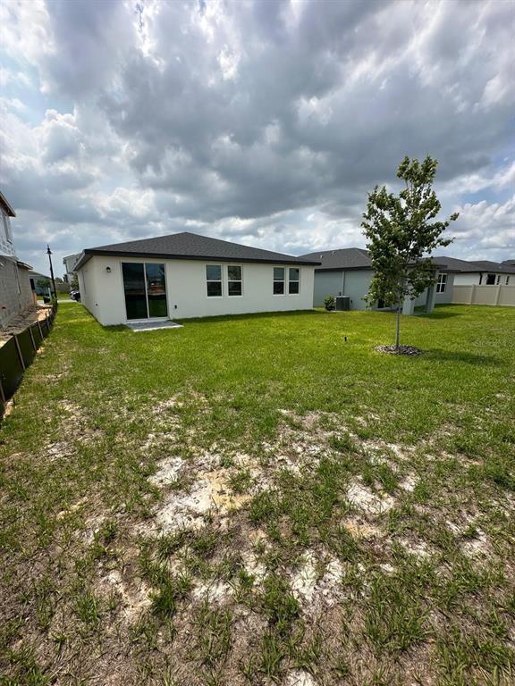Building Photo - 5198 Green Belt Dr