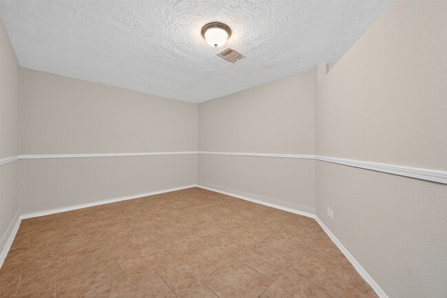 Building Photo - 23227 Prairie Bird Dr