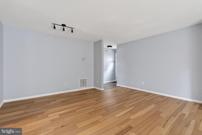 Building Photo - 4194 Pleasant Meadow Ct