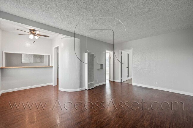 Building Photo - 16702 Orange Way