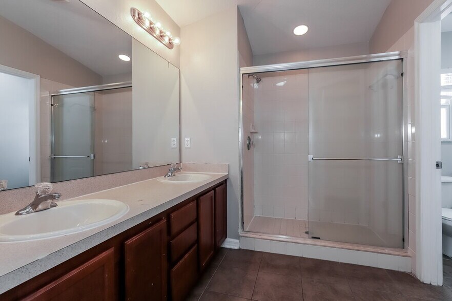 Building Photo - 12608 Evington Point Dr