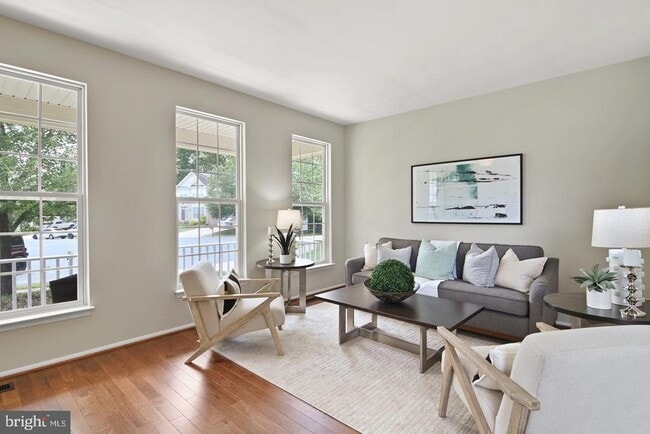 Building Photo - 20 Puller Pl