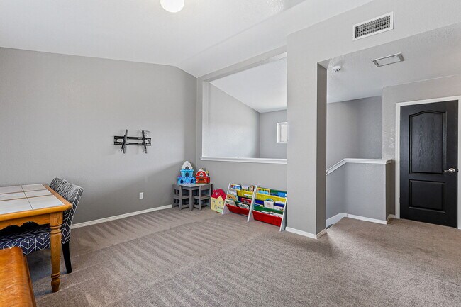 Building Photo - 12012 Copper Hill Pl