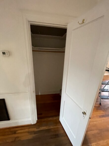 Building Photo - 203 S Withlacoochee Ave