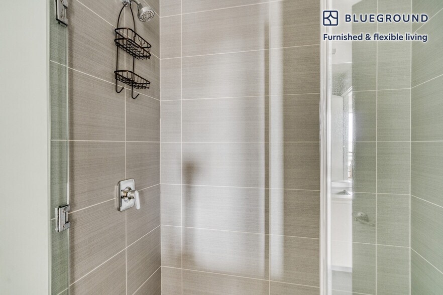 Building Photo - 39 Tehama St