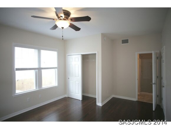 Building Photo - 78 Riberia St