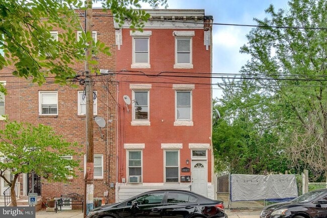 Primary Photo - 2027 N 3rd St