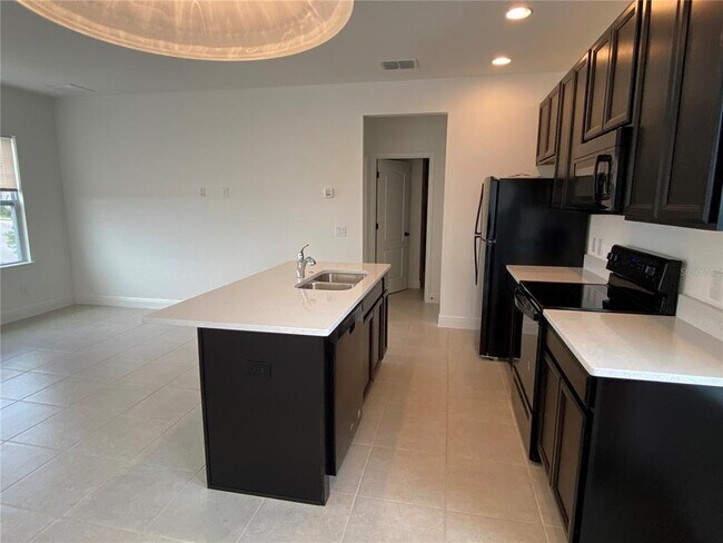 Building Photo - 8502 Nemours Pkwy