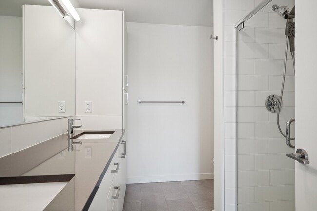 Building Photo - 32730 Hemlock Ave SE