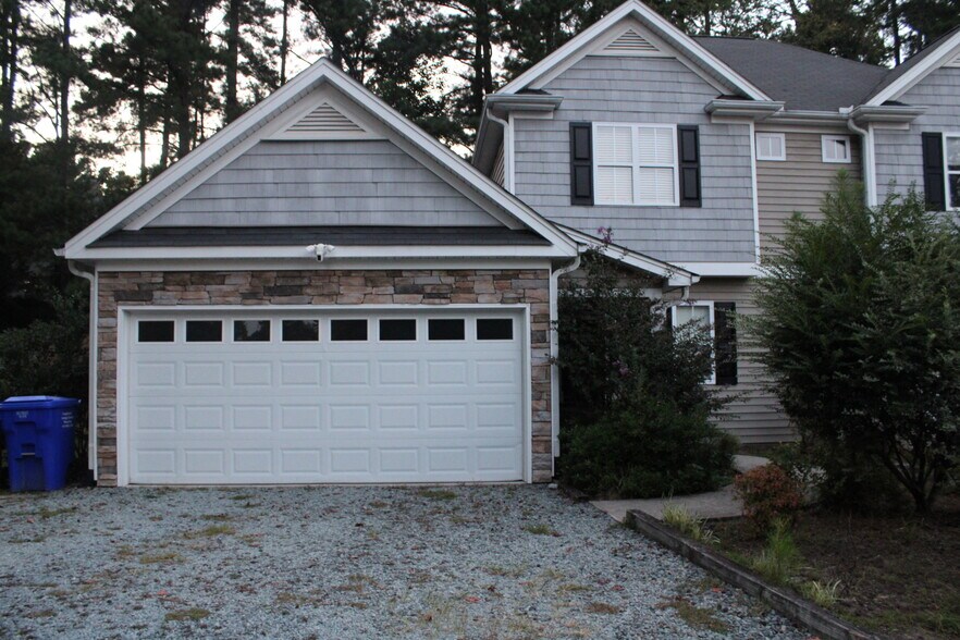 Primary Photo - 233 Erwin Rd