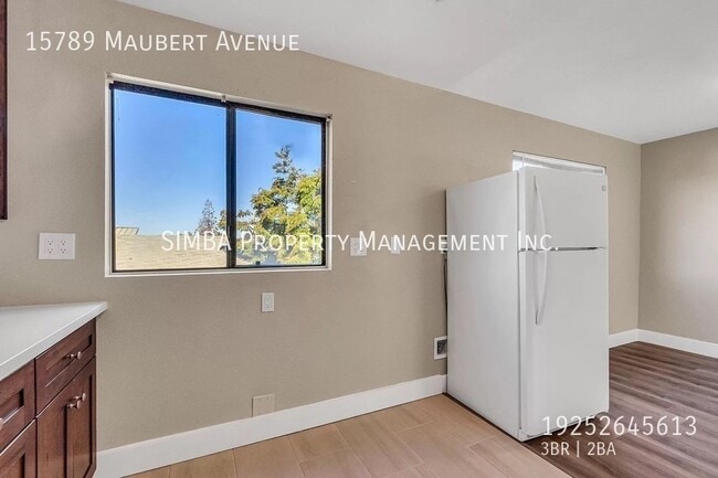 Building Photo - 15789 Maubert Avenue