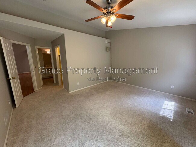 Building Photo - 8340 S Upham Way