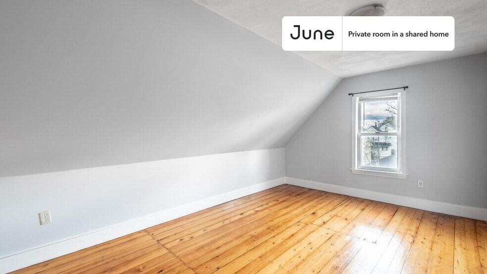 Building Photo - Room in Shared 4 bed/1.5 bath home in Somerville