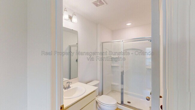 Building Photo - 648 Belgrove St