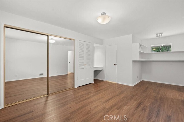 Building Photo - 1218 Flintridge Ave