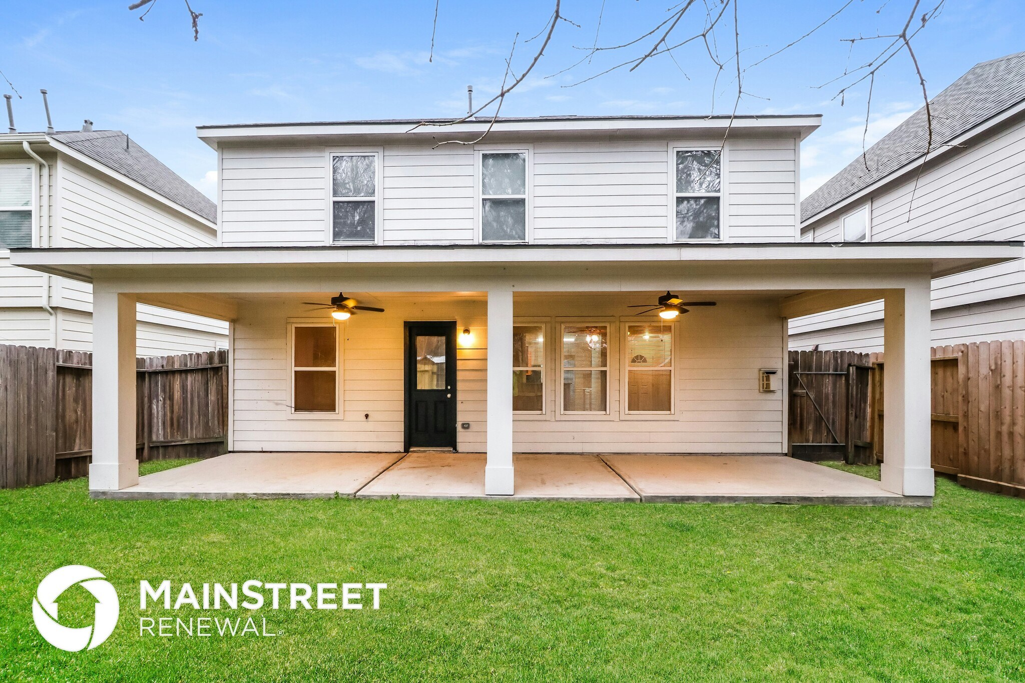 Building Photo - 16700 Foursquare Dr